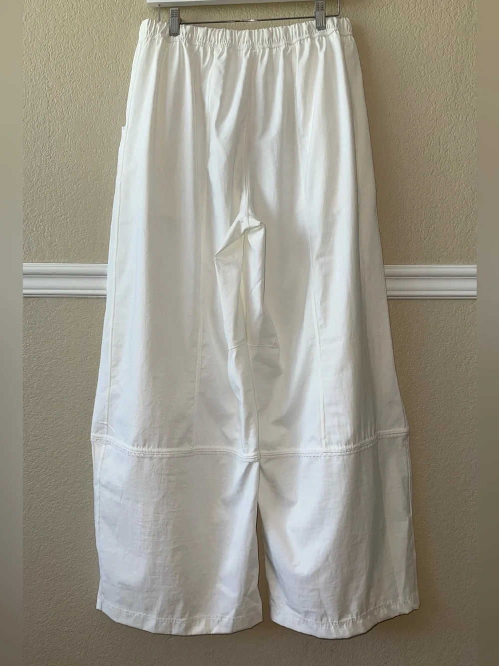 LIKE NEW Free People Movement Wish It Wide Leg Pant White Elastic Waist Medium - Picture 3 of 14